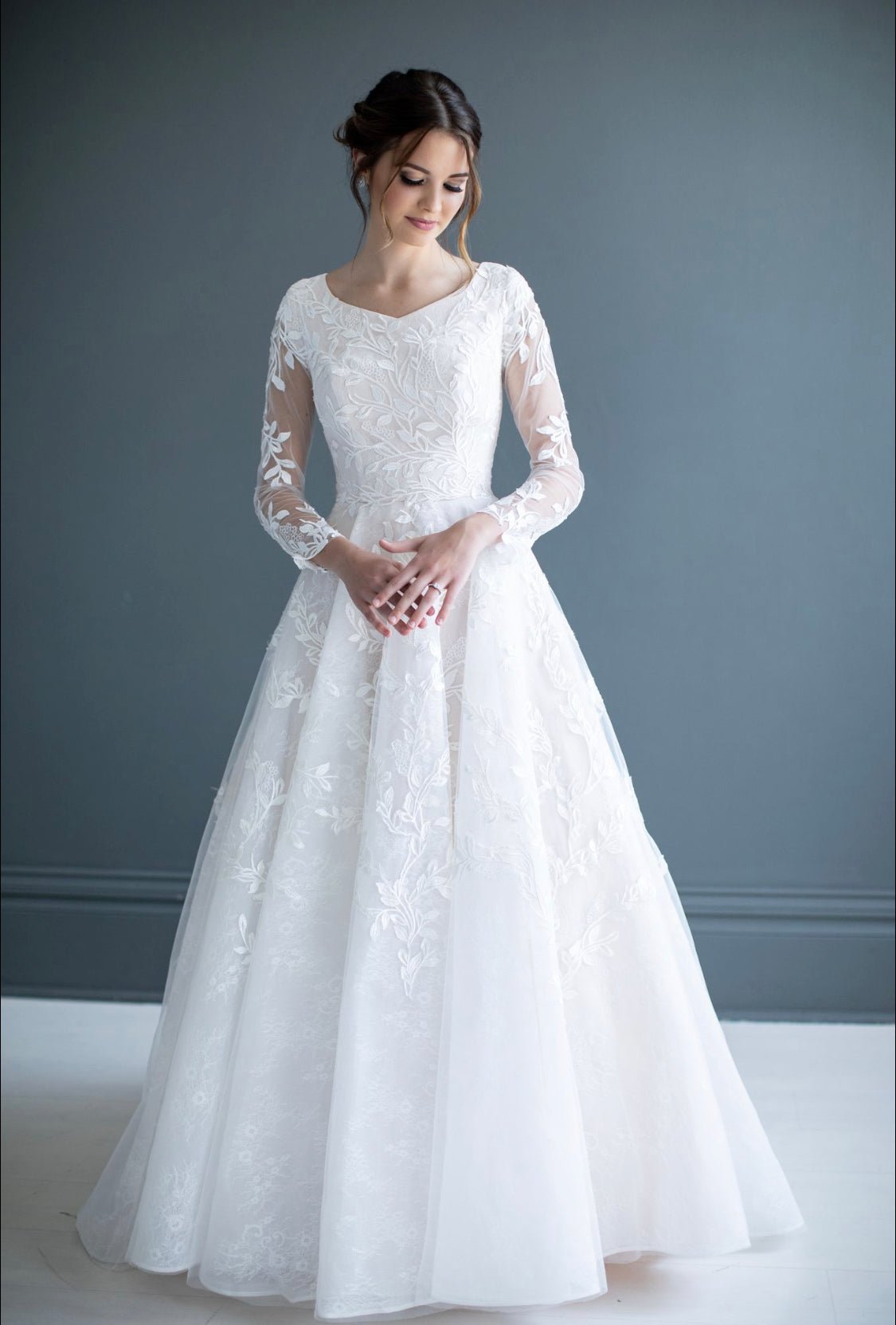 The Modest Bridal Collection by Barbie, Modern Bride - Emily